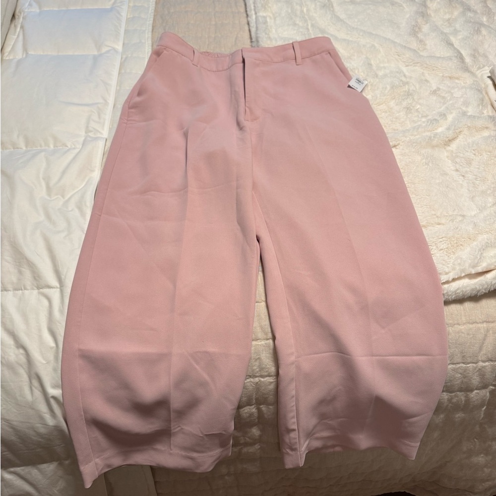 NEW WITH TAGS!! Mid Rise Easy Straight Leg Pants
